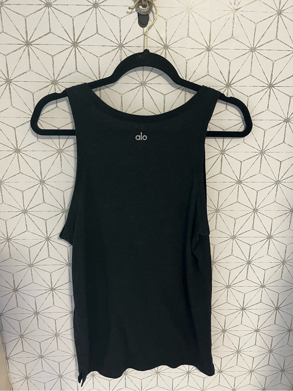 Alo Yoga Dark Charcoal Tank